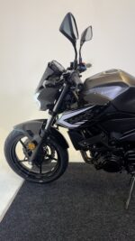 2023 KAWASAKI Z400 - Imagen 4