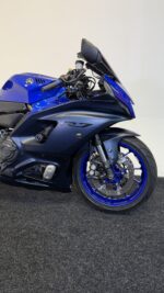 2023 YAMAHA R7 - Imagen 3