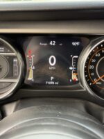 2023 JEEP GLADIATOR SPORT - Image 10