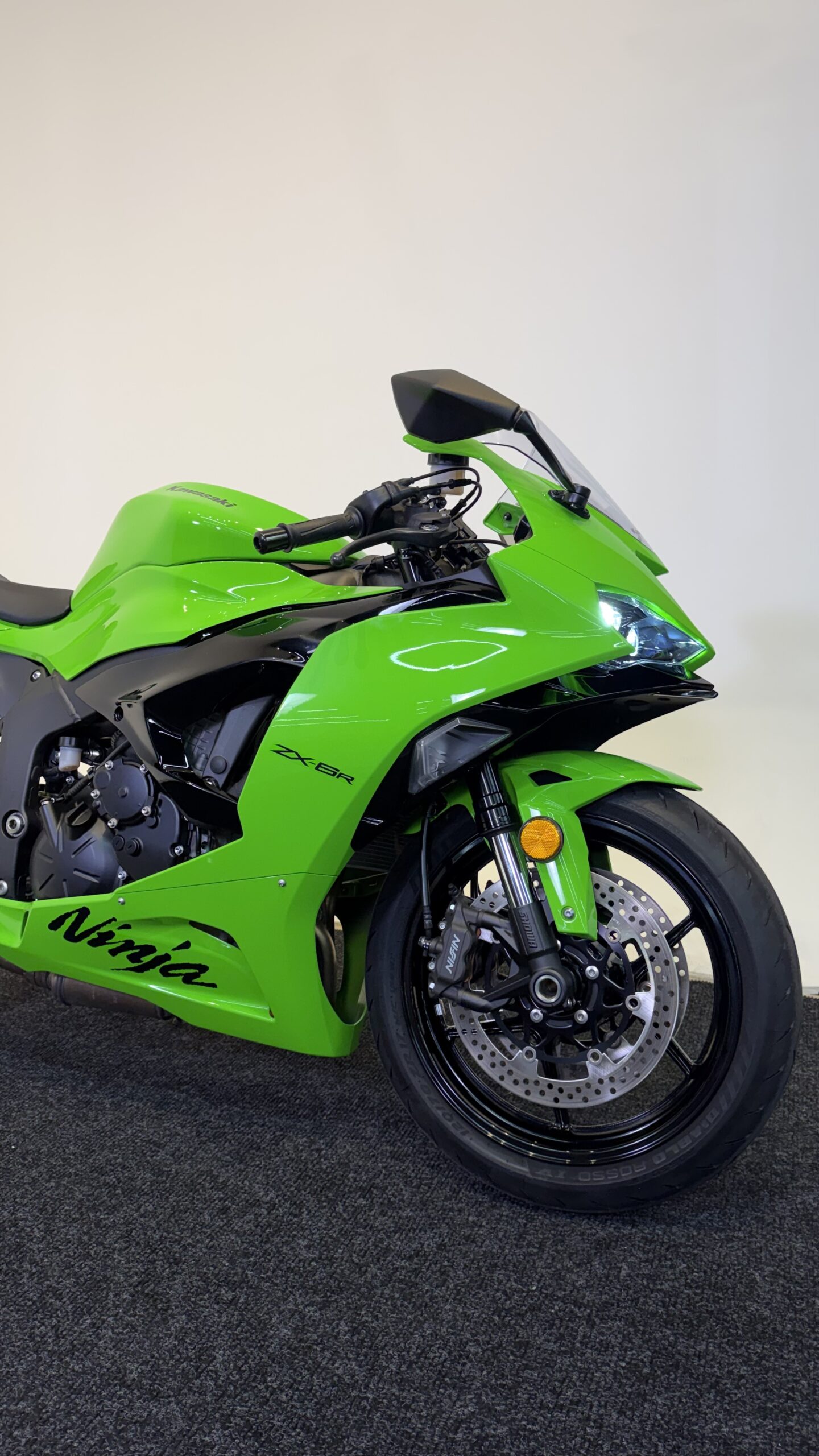 提案 2026 KAWASAKI ZX6-R 636 – Master Motosport