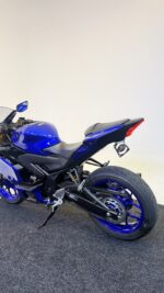 2025 YAMAHA R3 - Image 6