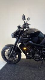 2018 YAMAHA MT 09 V2 - Image 4