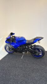 2022 YAMAHA R1 - Image 7