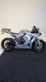 2025 HONDA CBR600RR - Image 2