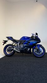 2024 YAMAHA R7 - Image 2